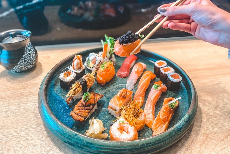 sushi , porto alegre , destemperados , japones , rota santander<!-- NICAID(14823714) -->