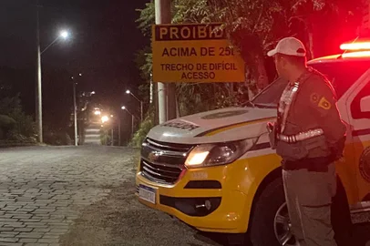 Prefeitura de Vila Flores aguarda visita do DAER nesta quarta-feira na RS-437<!-- NICAID(15769896) -->