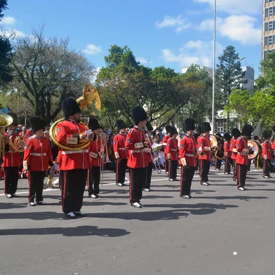 Banda Marcial Cristóvão de Mendoza retoma atividadesHá com vagas a toda comunidade para novos alunos a partir de 12 anos com o objetivo de serem integrados ao grupo principal.Os interessados devem ter disponibilidade para as atividades propostas. As Oficinas são para instrumentos de sopro da família dos metais (trompete, trombone, trompa, bombardino e tuba) e percussão (rudimentar e melódica).<!-- NICAID(15393396) -->