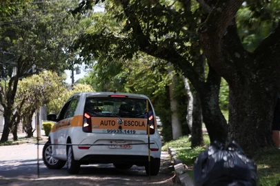 PORTO ALEGRE, RS, BRASIL, 27-01-2026: Aumento no índice de reprovação nas provas de habilitação dos CFCs na categoria A, para carros de passeio. Foto: Jonathan Heckler/Agência RBS<!-- NICAID(16212556) -->