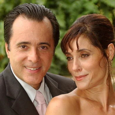 Helena ( Christiane Torloni ) e Téo ( Tony Ramos ) em Mulheres Apaixonadas<!-- NICAID(15439354) -->