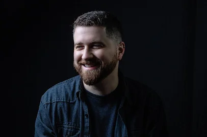 A Unidade de Arte e Cultura Popular da Secretaria Municipal da Cultura (SMC) promove a “Oficina de Criação para o humor - escritas para comédia”, com o comediante Gabriel Sampaio. O workshop acontece nos dias 05, 12 e 19 de julho, das 19h às 21h30min, no Centro Municipal de Cultura Dr. Henrique Ordovás Filho. <!-- NICAID(15466088) -->