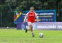 Inter assina contrato profissional com promessa da base feminina
