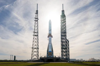 Blue Origin / Divulgação A Blue Origin, empresa espacial americana propriedade do bilionário Jeff Bezos, tentará mais uma vez nesta quinta-feira lançar seu foguete New Glenn com duas sondas da Nasa acopladas.<!-- NICAID(16167035) -->