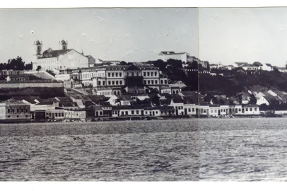 Vista da região da Praia do Riacho (atual Rua Washington Luís) no início do séc. 20<!-- NICAID(16221607) -->