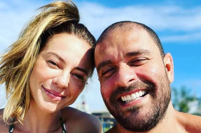 Paolla Oliveira e Diogo Nogueira estão atualmente namorando.<!-- NICAID(15158343) -->