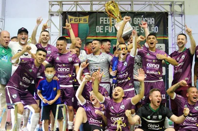 Bento Gonçalves Futsal, BGF, é campeã da Série Ouro de Futsal<!-- NICAID(14947323) -->