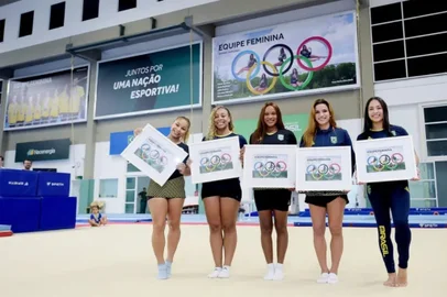 Equipe ginástica feminina, bronze Paris 2024