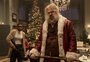 Em "Noite Infeliz", David Harbour é um Papai Noel que distribui porradas