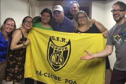Fã-clubes no Rio Grande do Sul<!-- NICAID(15614196) -->