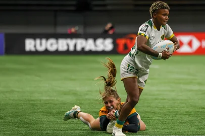 Yaras celebram vitória sobre a Austrália no Rugby Sevens<!-- NICAID(15981824) -->