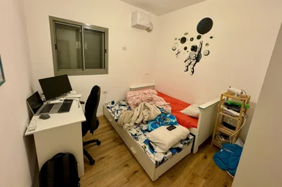 Bunker de Vagner Paludo Landskron<!-- NICAID(15880291) -->