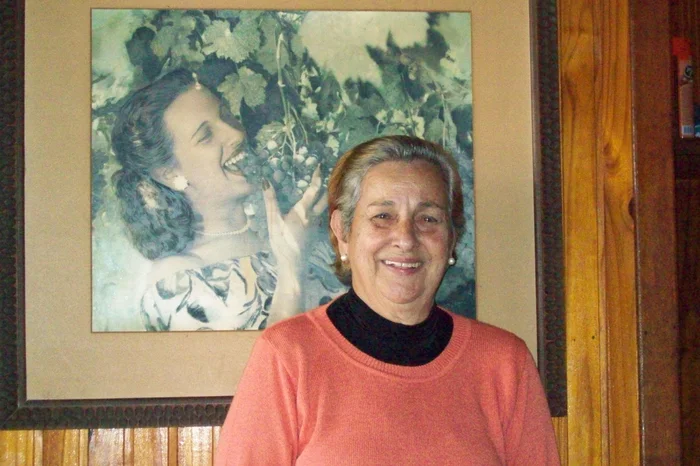 Morre, aos 95 anos, Olívia Therezinha Morganti, rainha da Festa da Uva ...
