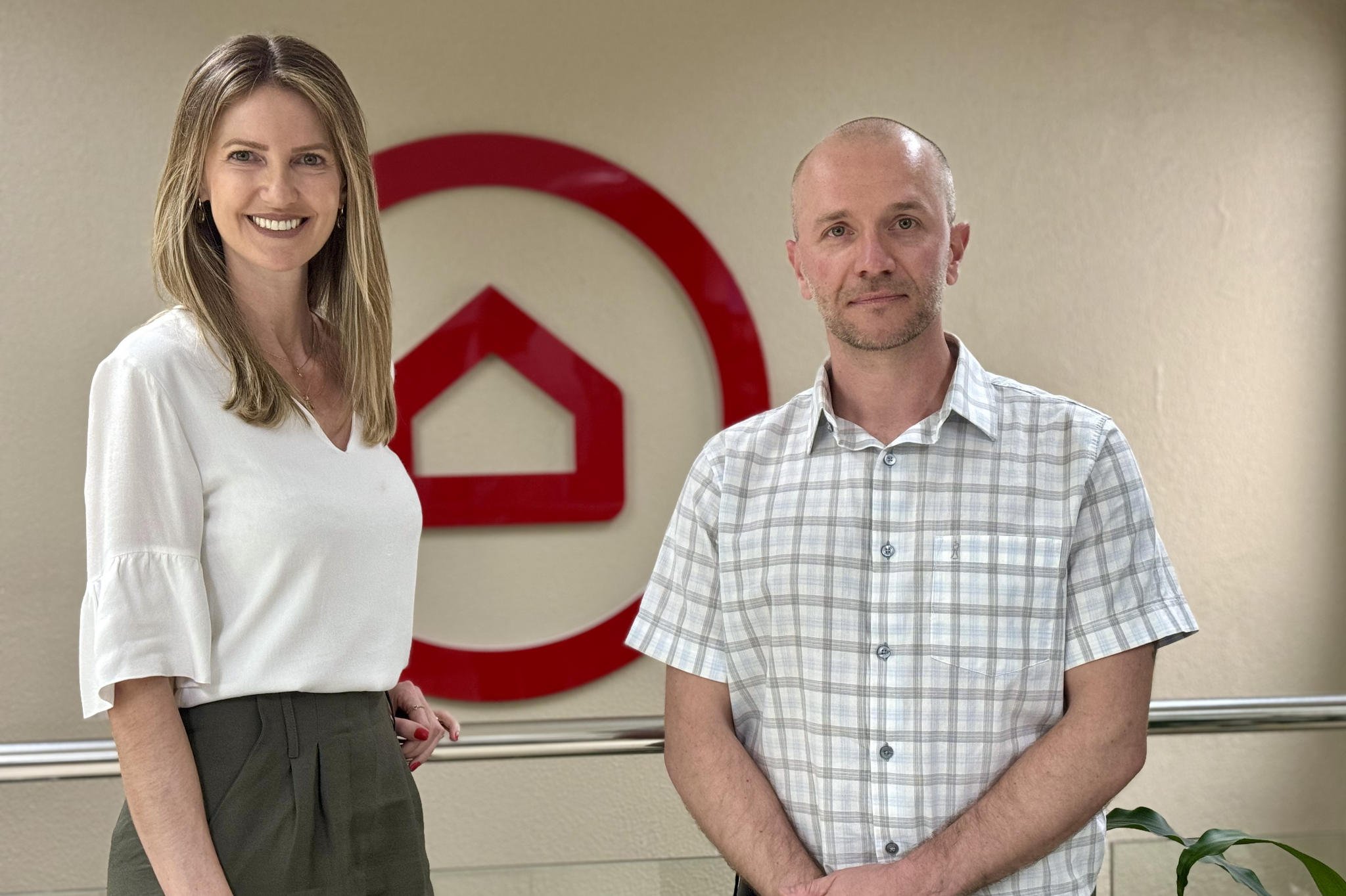 Parceria para linhas de crédito em condomínios