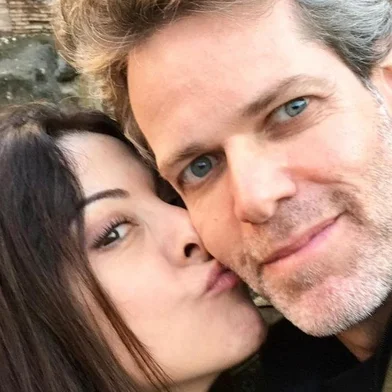 Ana Paula Padrão conta que o marido Gustavo Diament sofreu acidente ao fugir de assalto e está hospitalizado.<!-- NICAID(15577575) -->