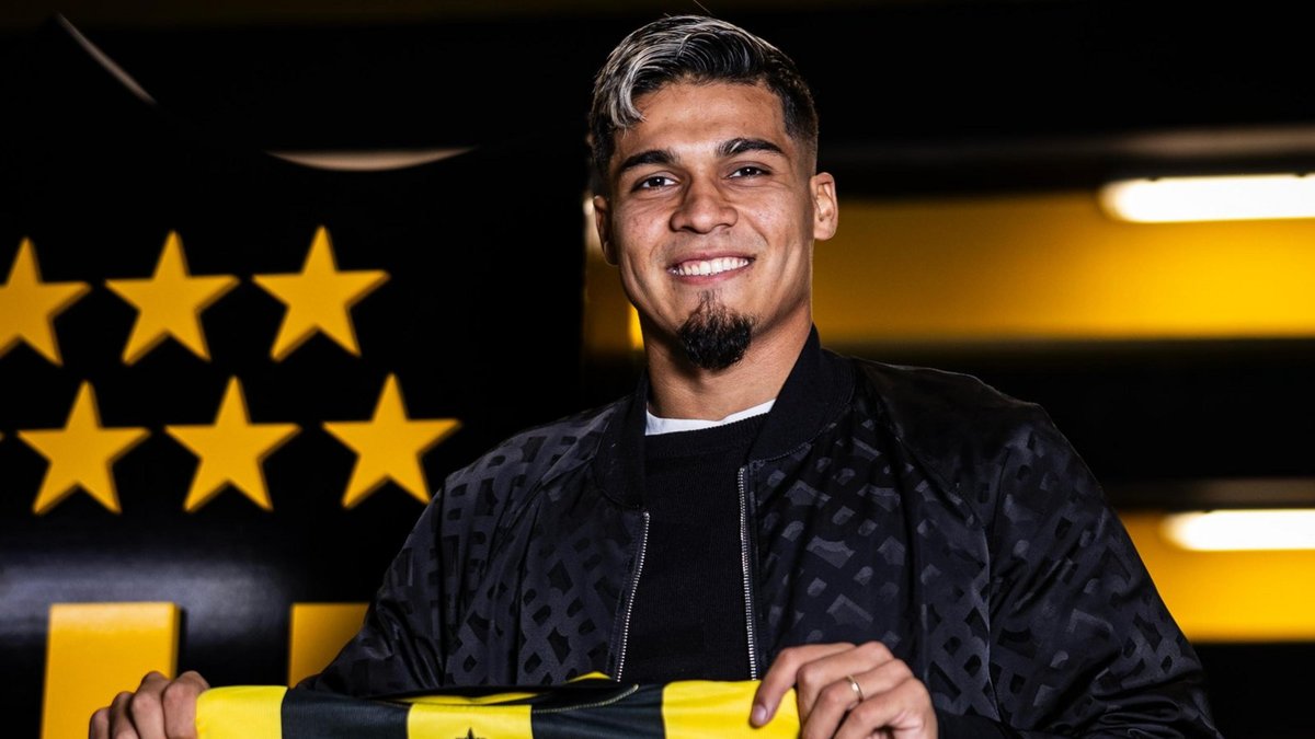 Peñarol exerce opção de compra de Matías Arezo junto ao Grêmio