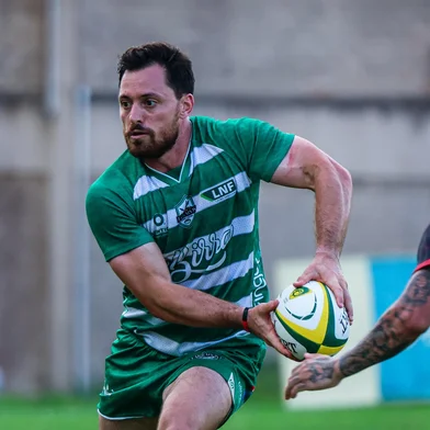 Farrapos Rugby anuncia Guilherme Coghetto como novo treinador. Revelado pelo alviverde e atuando como jogador, o atleta foi anunciado como técnico nesta sexta-feira (25)<!-- NICAID(16024584) -->