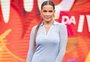 Deborah Secco comemora aniversário com café da manhã e flores: "Cheia de amor"