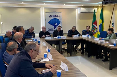 reunião prefeitos Azonasul<!-- NICAID(16134596) -->