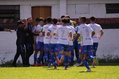 Tiago Muniz / Triunfo Esportes / Divulgação Guarani-VA x Apafut pela Terceirona Gaúcha 2025<!-- NICAID(16164210) -->