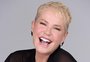 "Pessoas podem se ver no meu lugar", diz Xuxa sobre integrar lista das mais sexies do mundo