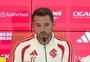 "Diretoria confia no trabalho", diz auxiliar do Inter após derrota para o Santos no Beira-Rio