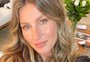 De férias no Brasil, Gisele Bündchen posta foto de chimarrão com grostoli e famosos reagem: "Delícias"
