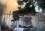 Casa fica destruída durante incêndio em Passo Fundo