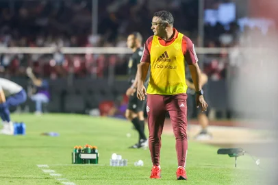 São Paulo x Internacional - Campeonato Brasileiro 2024  22/09/2024<!-- NICAID(15873383) -->