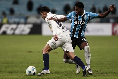 PORTO ALEGRE, RS, Brasil: Grêmio x Esportivo Luqueño, Sul Americana. Fotos: Duda Fortes/Agencia RBS<!-- NICAID(16048846) -->