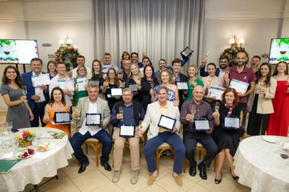 Vencedores do Prêmio CNA Brasil Artesanal 2023, da Confederação da Agricultura e Pecuária do Brasil. <!-- NICAID(15624712) -->