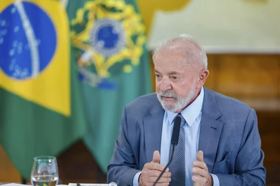 05.05.2025 - Entrevista para veículos de mídia Chinesas05.05.2025 - Presidente da República, Luiz Inácio Lula da Silva, durante Entrevista para veículos de mídia Chinesas.Palácio do Planalto. Foto: Ricardo Stuckert / PRIndexador: Ricardo Stuckert / PR<!-- NICAID(16032091) -->
