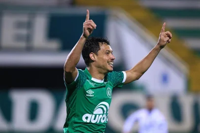Mike, Chapecoense