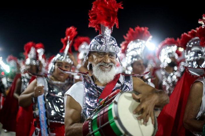 Escola de Samba Fidalgos e Aristrocratas foi a primeira a se apresentar na noite deste sábado