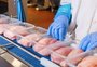 Gisele Loeblein: os cuidados na hora do consumo de carne de frango e ovos (que segue seguro)