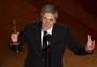 Walter Salles dedica vitória a Eunice Paiva em discurso emocionante no Oscar 2025
