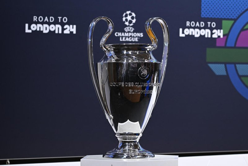 This photograph taken on December 18, 2023, shows the UEFA Champions League cup ahead of the 2023-2024 UEFA Champions League football tournament round of 16 draw at the House of European Football in Nyon. (Photo by Fabrice COFFRINI / AFP)Editoria: SPOLocal: NyonIndexador: FABRICE COFFRINISecao: soccerFonte: AFPFotógrafo: STF<!-- NICAID(15628552) -->
