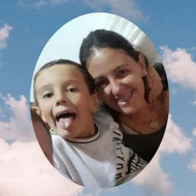 Djenifer e Pietro, mãe e filho mortos em acidente na RSC-287, em Vale do Sol<!-- NICAID(15975018) -->