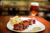 PORTO ALEGRE, RS, BRASIL, 05/09/2019:  Caderno Destemperados - Receitas com cerveja   (Foto: Omar Freitas / Agência RBS)Indexador: NGS<!-- NICAID(14238850) -->