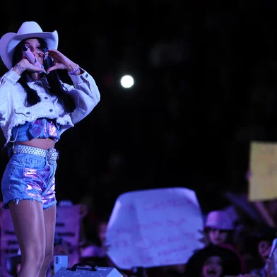CAXIAS DO SUL, RS, BRASIL, 17/02/2024. Pela primeira vez em Caxias do Sul, a cantora Ana Castela se apresenta na primeira noite de shows na Festa da Uva. (Bruno Todeschini/Agência RBS)Indexador: BTK<!-- NICAID(15682498) -->