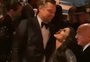 Reação da namorada de Jeff Bezos ao conhecer Leonardo DiCaprio viraliza nas redes sociais
