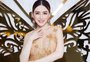 Influenciadora trans compra o Miss Universo e se torna a primeira mulher a dirigir o concurso