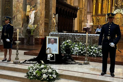 Reação da morte do Papa em Buenos Aires.<!-- NICAID(16021299) -->