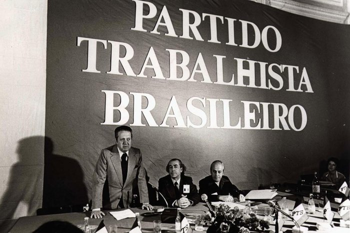 Ver Descrição / Agencia RBS