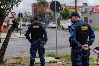 Guarda Municipal e Brigada Militar realizam operação conjunta em Canoas<!-- NICAID(16388344) -->