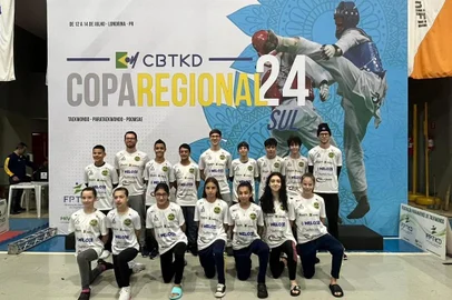 Equipe da ACTKD/UCS conquista bons resultados na Copa Regional Sul de Taekwondo<!-- NICAID(15814742) -->