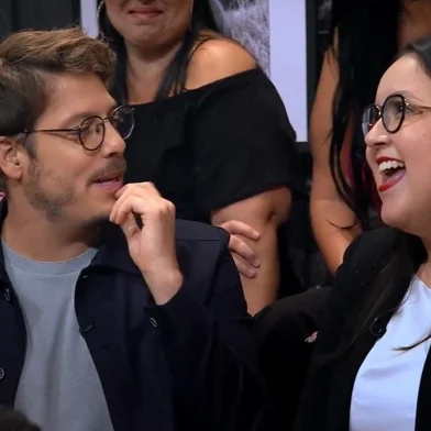 Fábio Pochar e Ana Laura Lobo Gonçalves durante o programa Que história é essa, Porchat?<!-- NICAID(15505787) -->