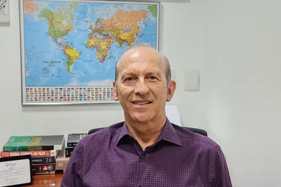 Hélio HenkinProfessor de Economia da UFRGSCrédito arquivo pessoal<!-- NICAID(15989228) -->