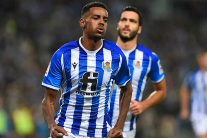 Alexander Isak, Real Sociedad