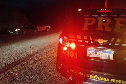 Colisão frontal deixa mulher de 39 anos morta na BR-293, em Pinheiro Machado